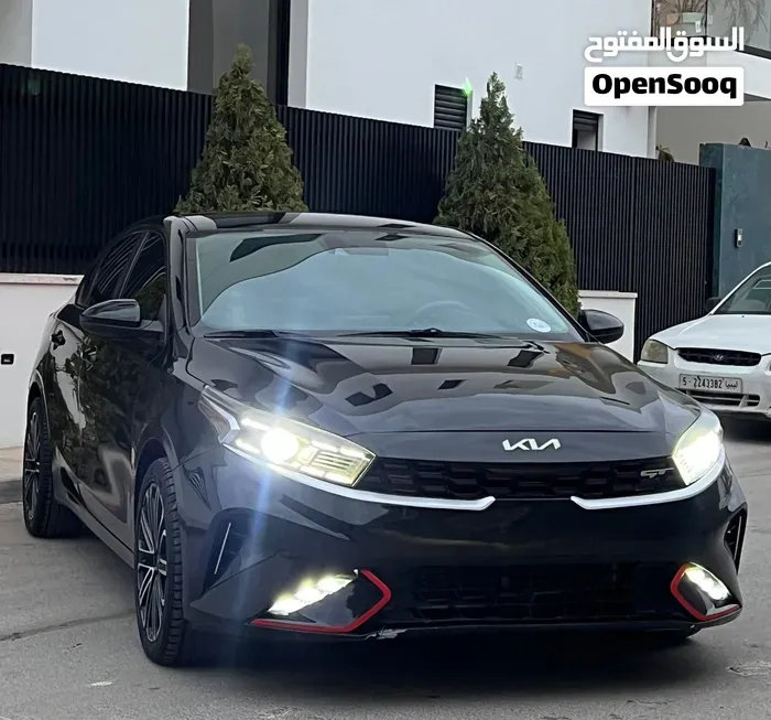 Kia Forte 2023 photo 4