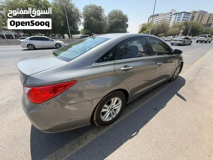 Hyundai Sonata 2013 photo 4