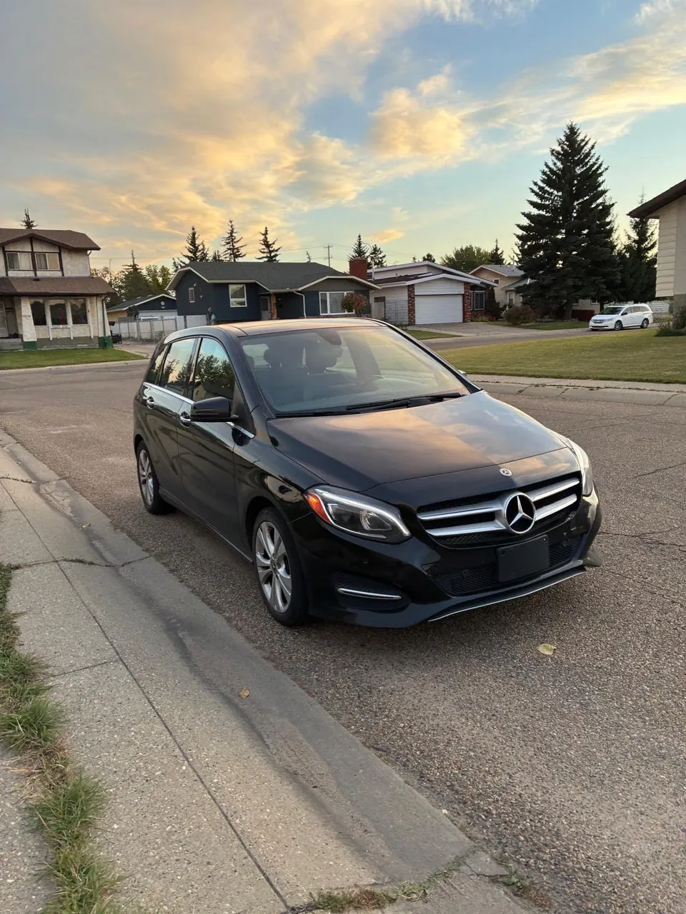 Mercedes-Benz B250 2018 photo 2