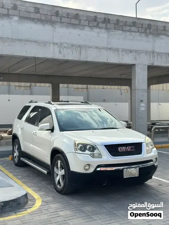 GMC Acadia