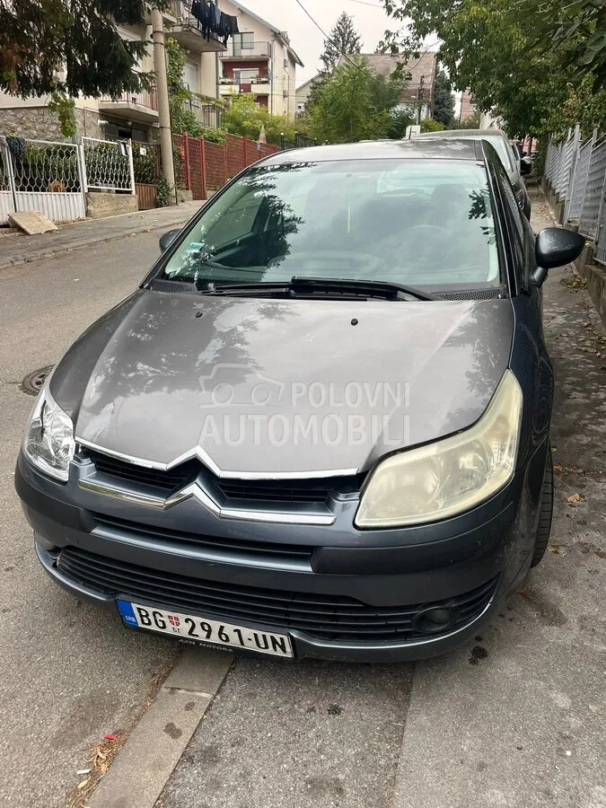 Citroen C4 2010 photo 5