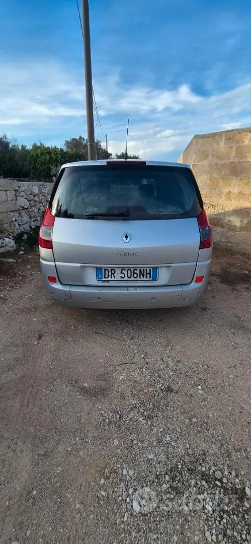 Renault Grand Scenic 2008 photo 2