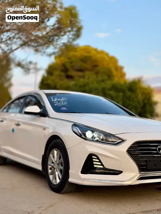 Hyundai Sonata 2018 photo 3