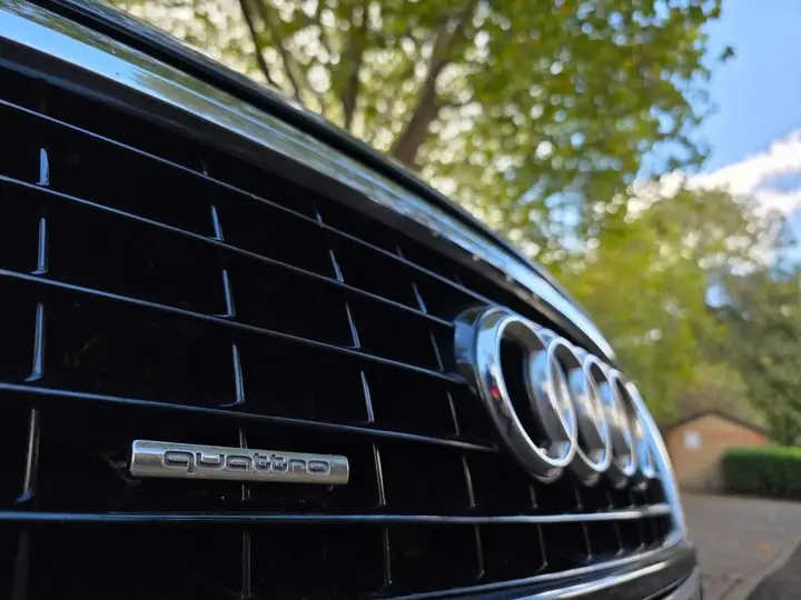 Audi A8 2007 photo 5