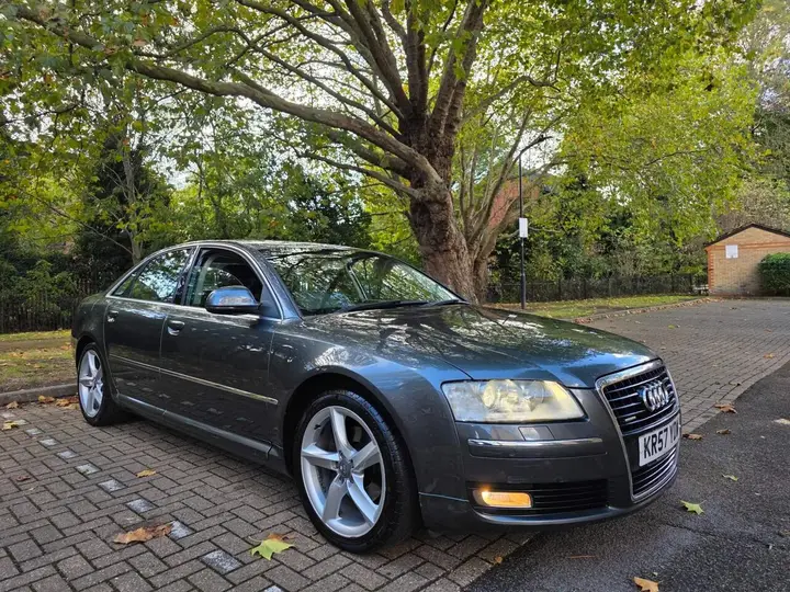 Audi A8