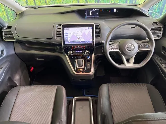 Nissan Sentra 2018 photo 2