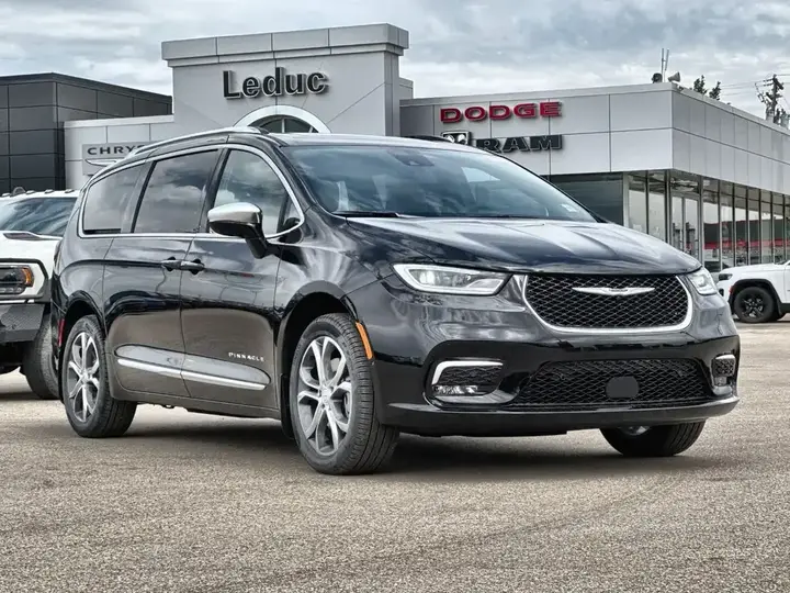 Chrysler Pacifica