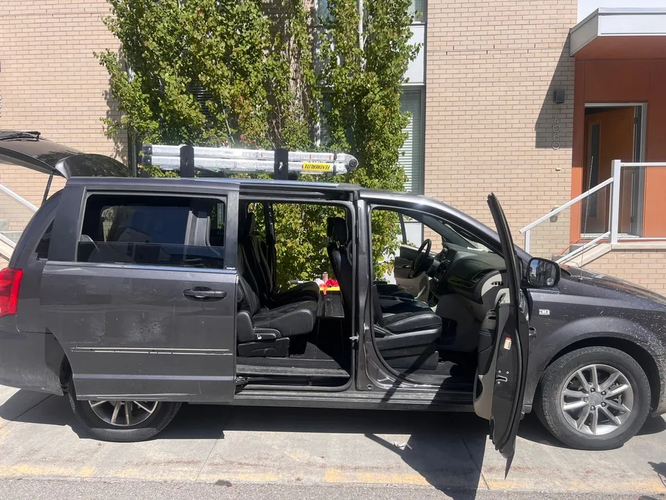 Dodge Grand Caravan 2014 photo 4