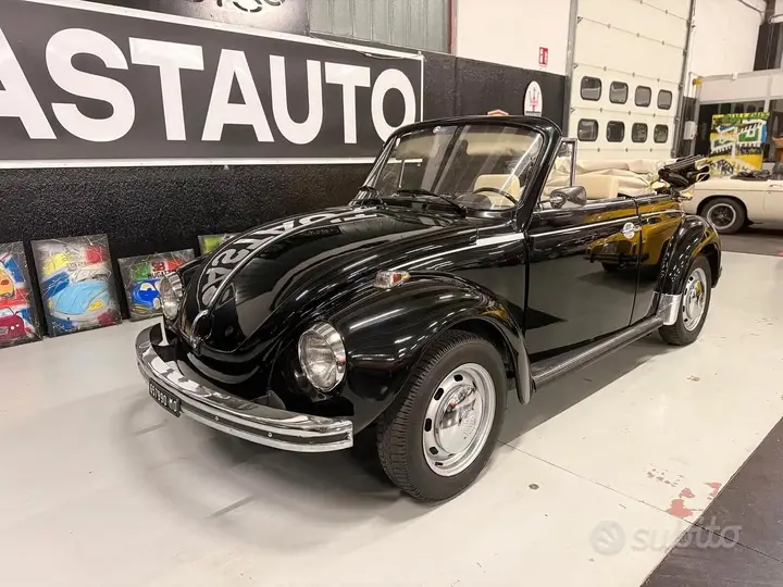 Volkswagen Maggiolino Cabrio