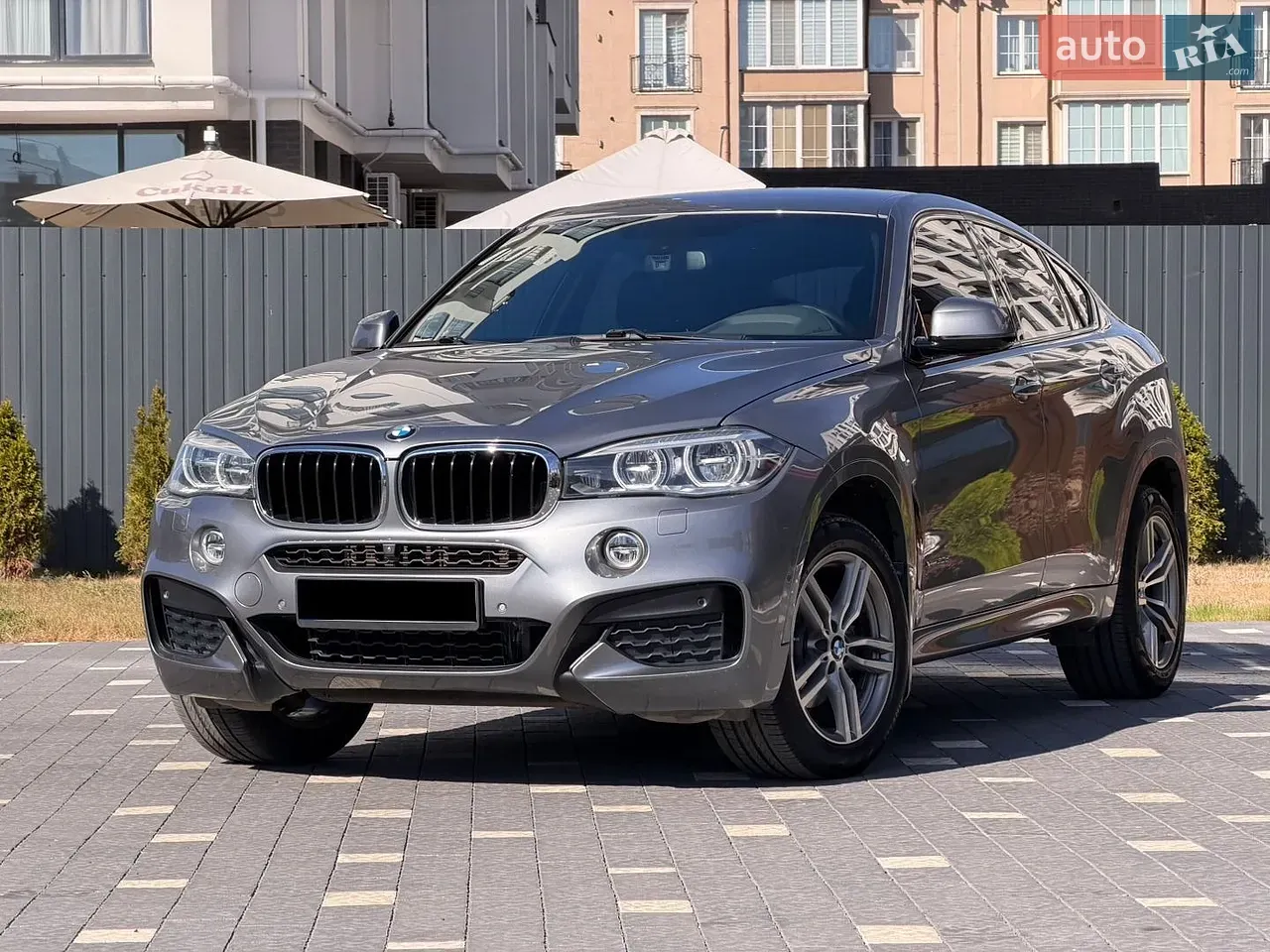BMW X6 2018 photo 2