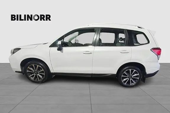 Subaru Forester 2017 photo 2