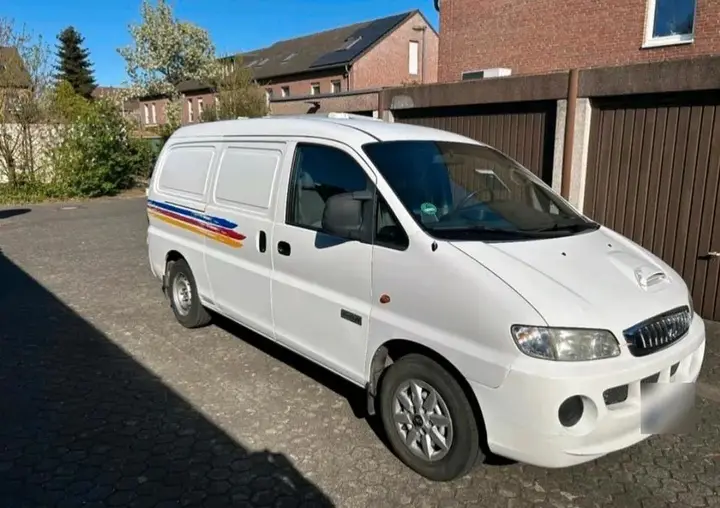 Hyundai H1