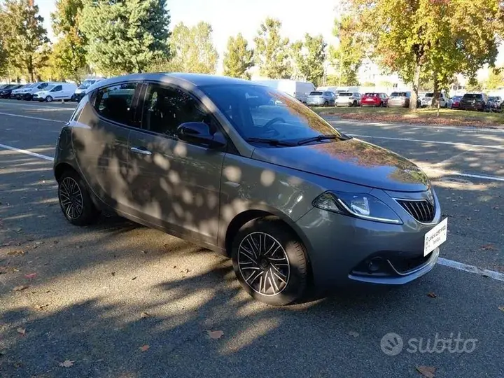 Lancia Ypsilon 2023 photo 5