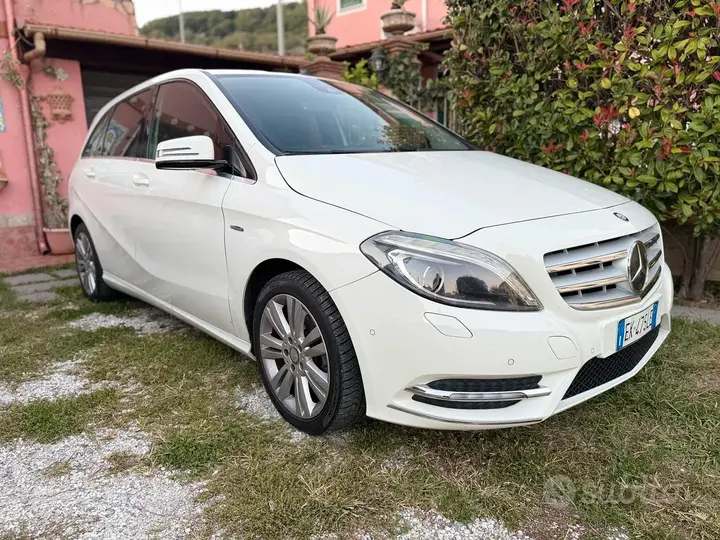 Mercedes-Benz B-Class