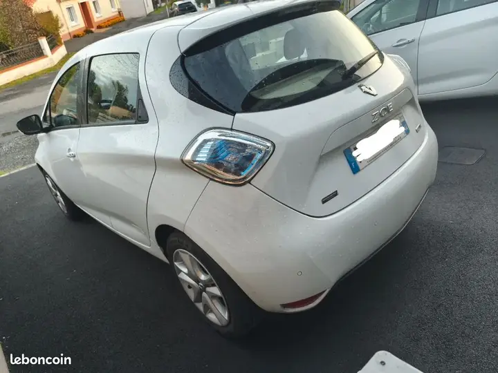 Renault Zoe 2019 photo 2
