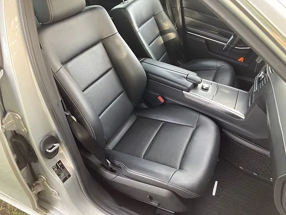 Mercedes-Benz E220 2014 photo 3
