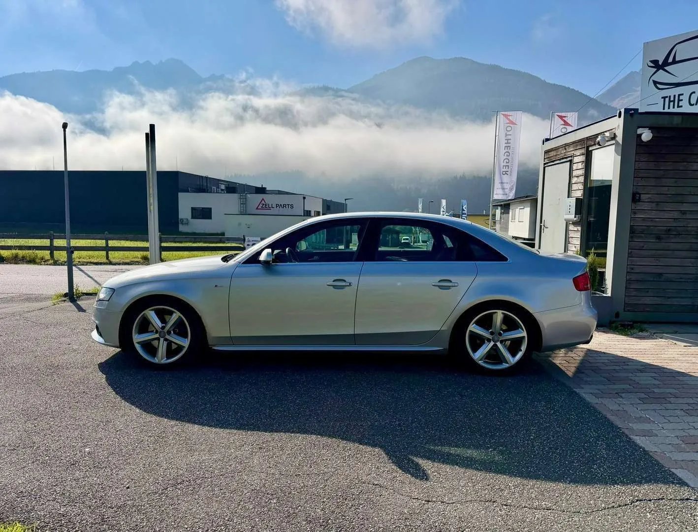 Audi A4 2009 photo 5