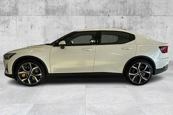 Polestar 2 2022 photo 2