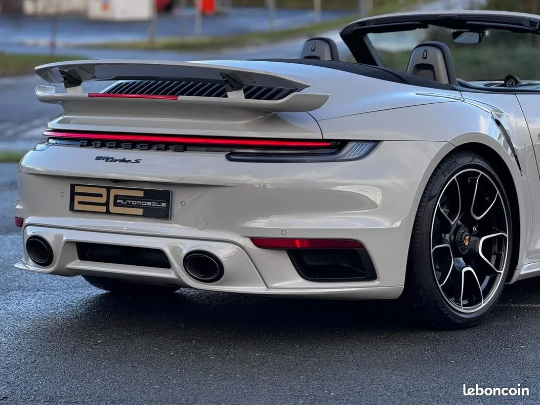 Porsche 911 2021 photo 4