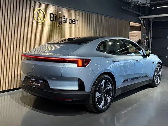 Polestar 4 2025 photo 3