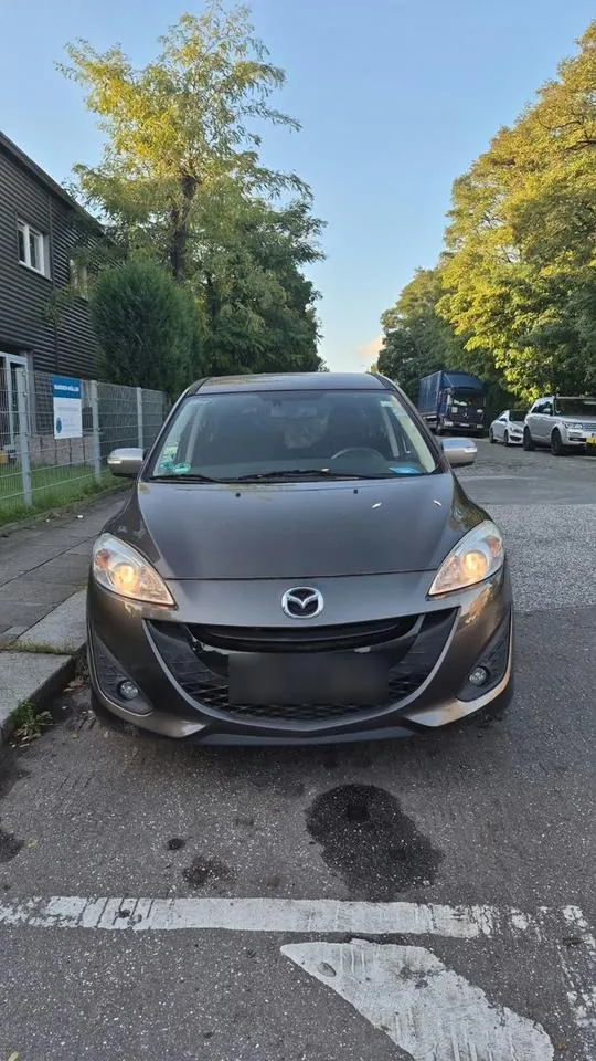 Mazda 5