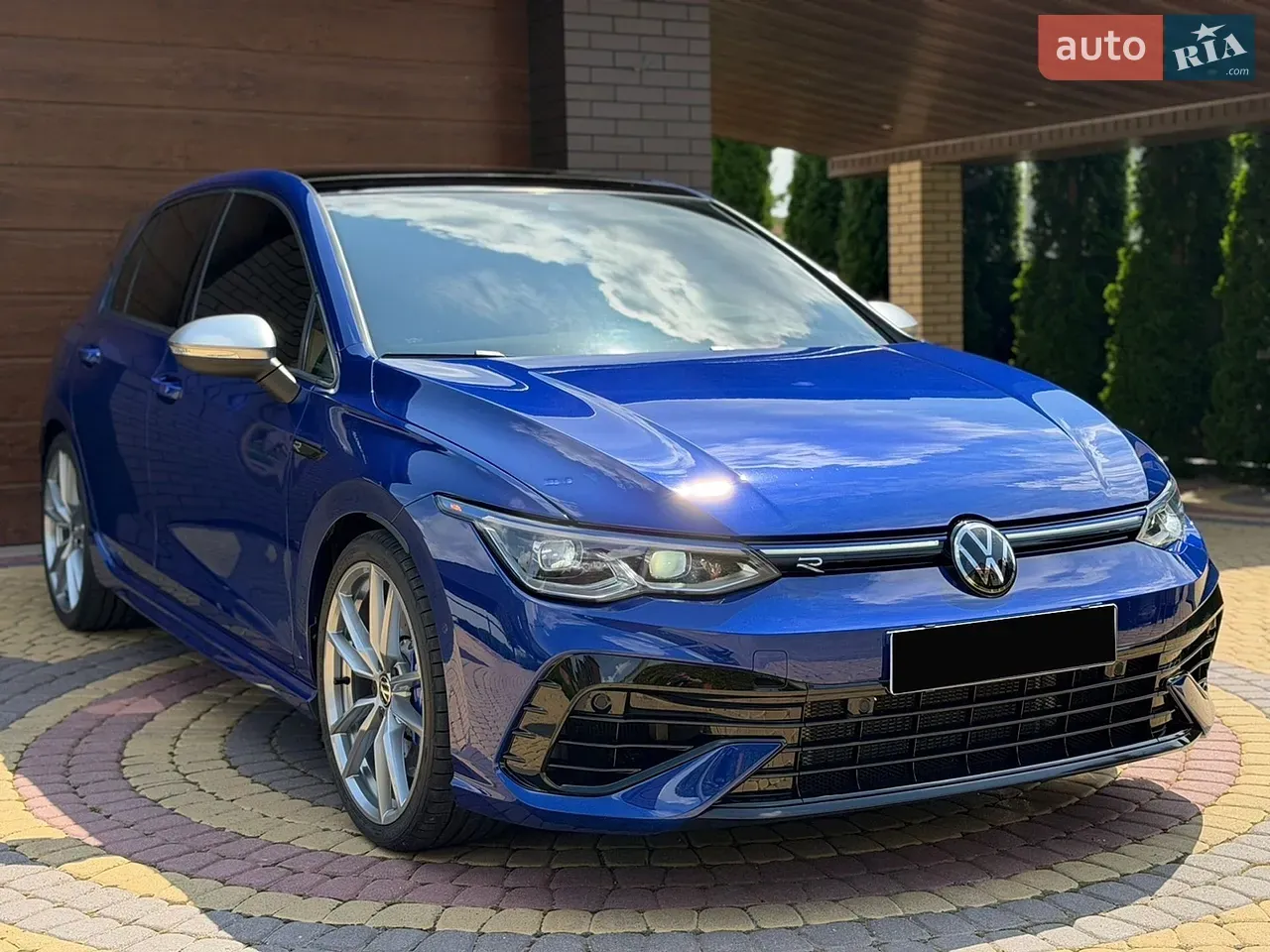 Volkswagen Golf R 2024 photo 2