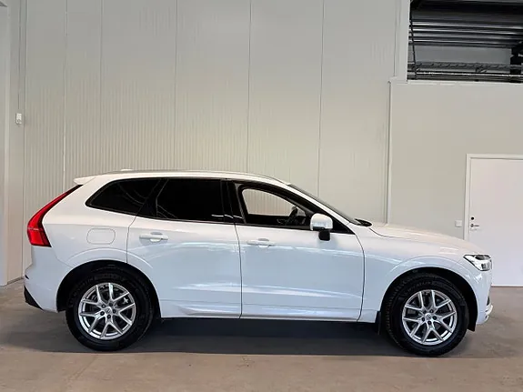 Volvo Xc60 2018 photo 2