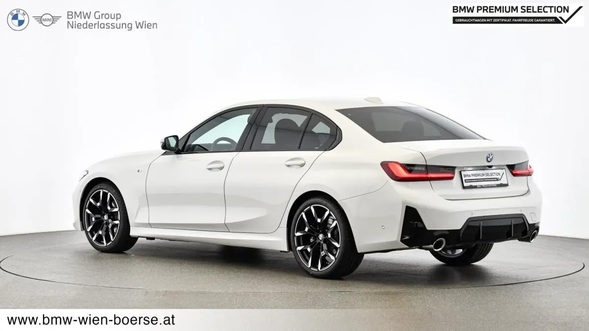 BMW 3 Series 2024 photo 3