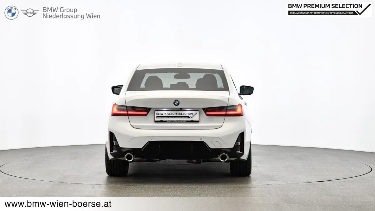 BMW 3 Series 2024 photo 2