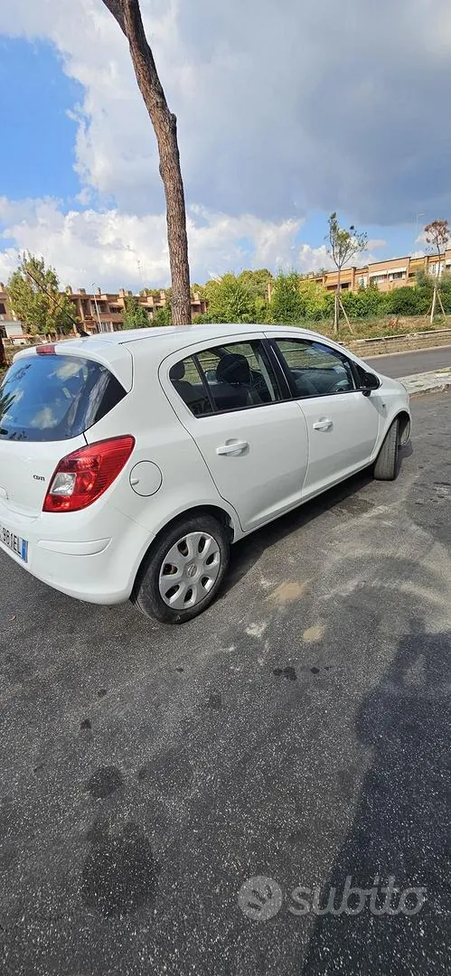 Opel Corsa 2014 photo 3
