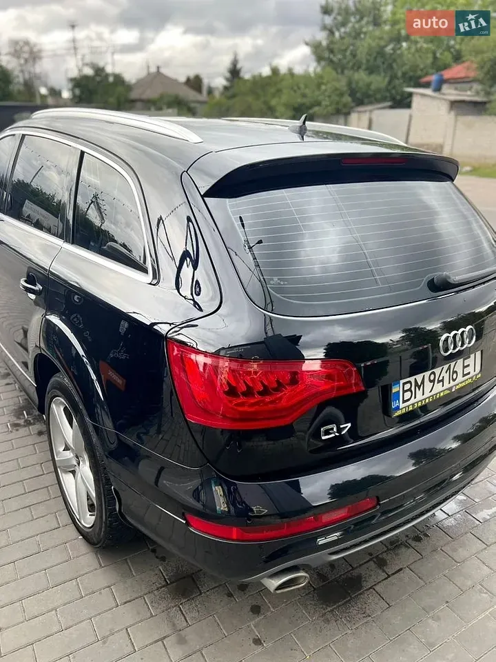Audi Q7 2013 photo 5