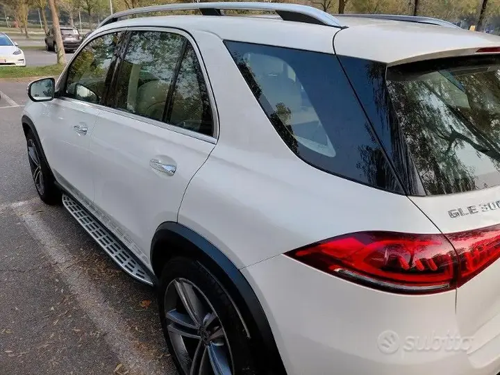 Mercedes-Benz Gle 300 2021 photo 3