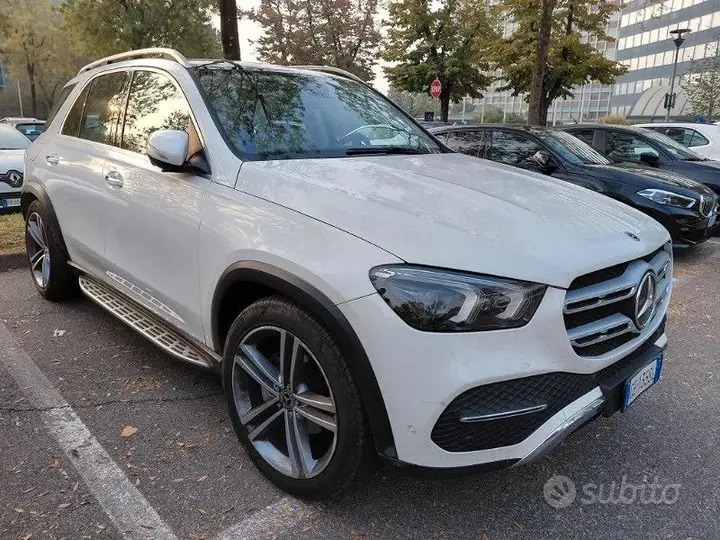 Mercedes-Benz Gle 300 2021 photo 2