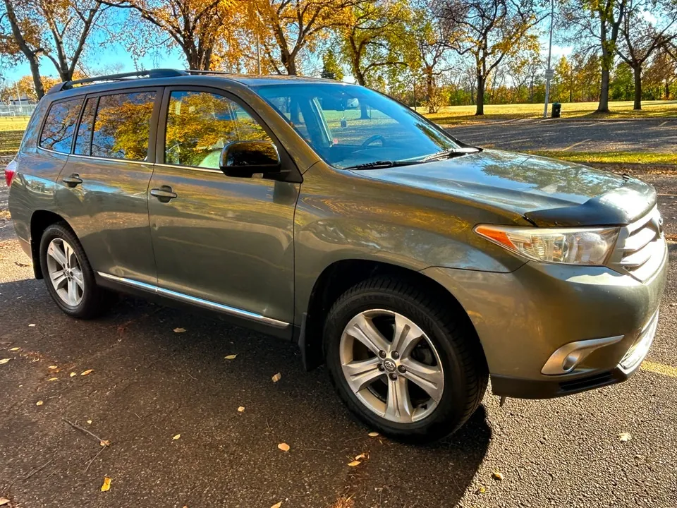 Toyota Highlander 2013 photo 5