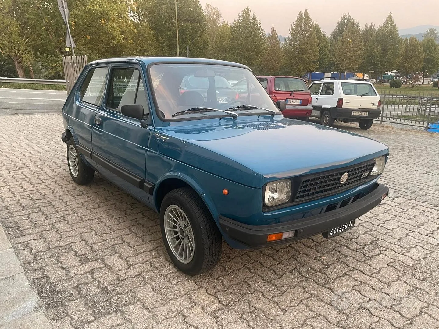 Fiat 127 1981 photo 2