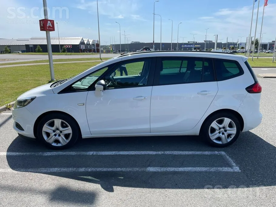 Opel Zafira 2017 photo 4