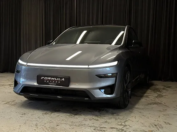 Tesla Model Y 2026 photo 3