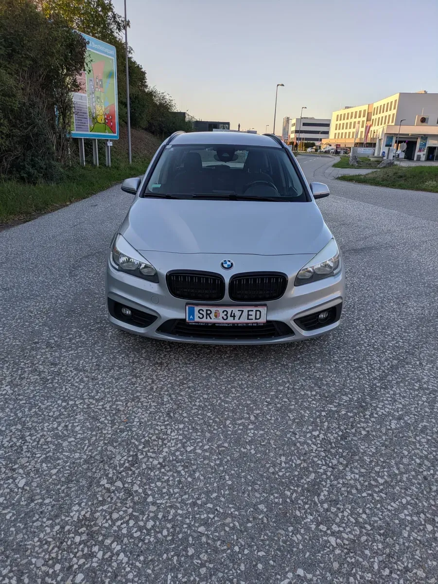 BMW 2 Series 2017 photo 2