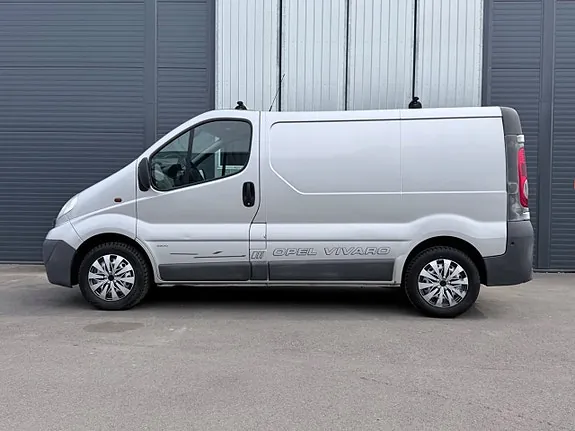 Opel Vivaro 2011 photo 4