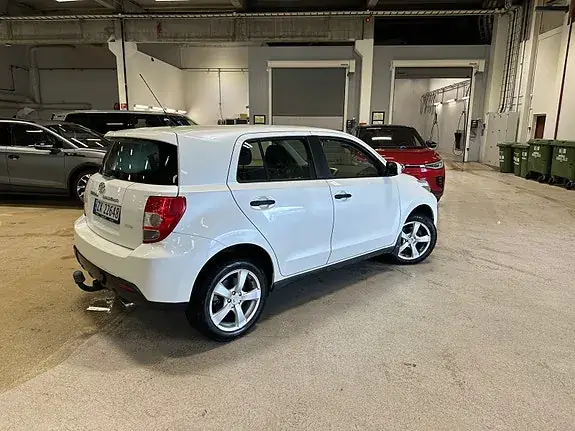 Toyota Urban Cruiser 2014 photo 3