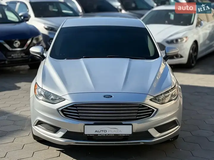 Ford Fusion 2017 photo 2