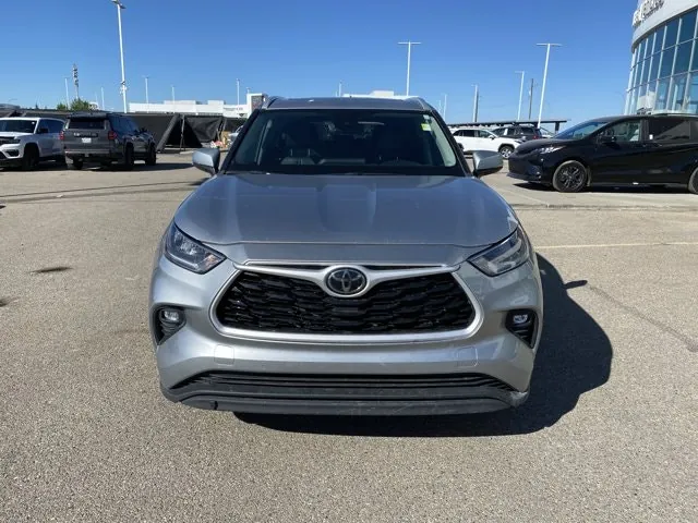 Toyota Highlander 2024 photo 2