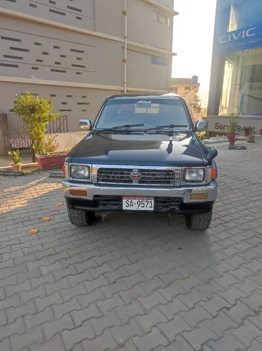 Toyota Hilux
