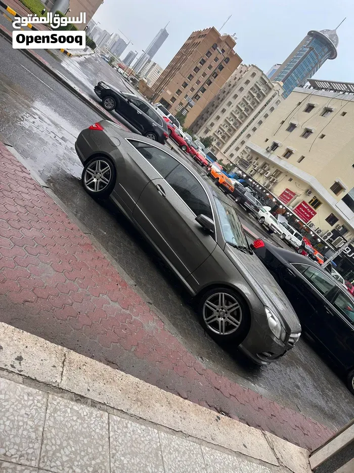 Mercedes-Benz E 250 2013 photo 2