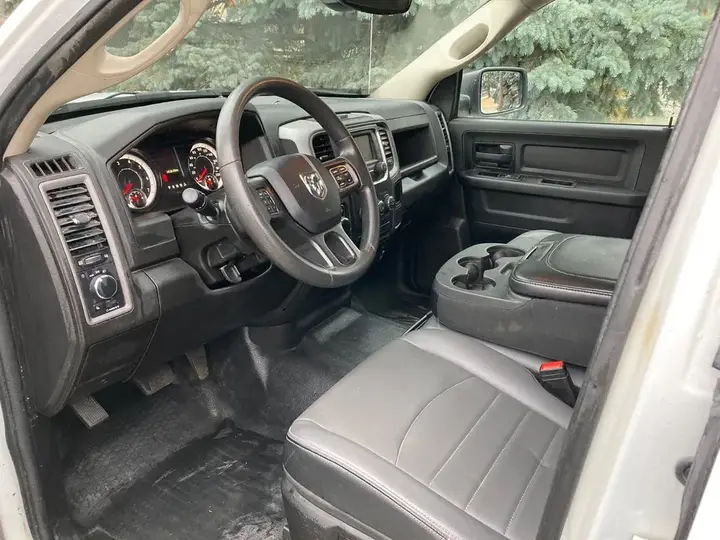 Dodge Ram 1500 2023 photo 3