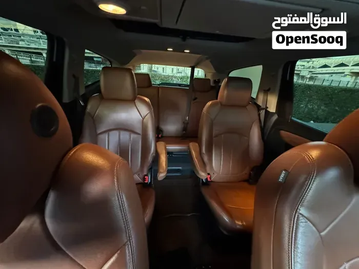 Chevrolet Traverse 2017 photo 2