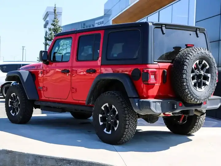 Jeep Wrangler 2026 photo 3