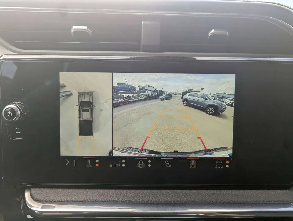 GMC Sierra 3500Hd 2025 photo 4