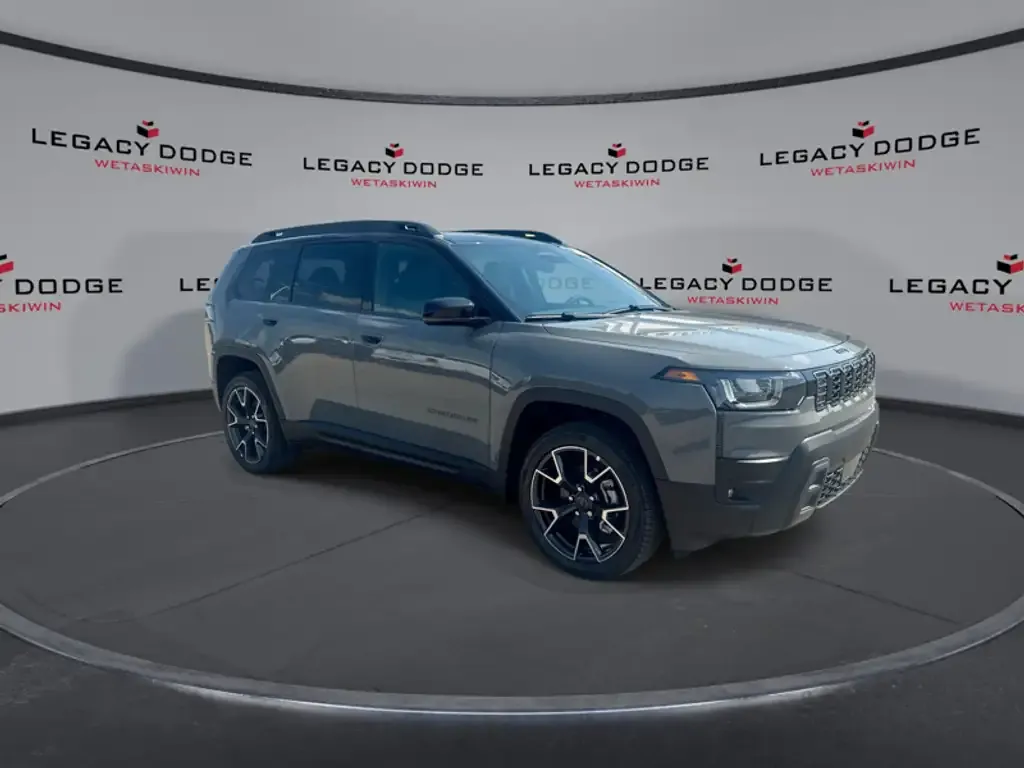 Jeep Cherokee 2026 photo 2