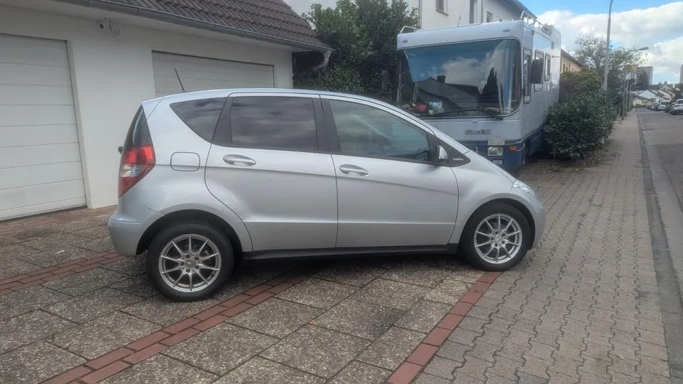 Mercedes-Benz A 160